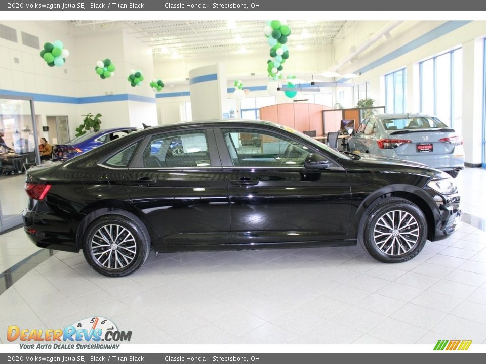 2020 Volkswagen Jetta SE Black / Titan Black Photo #4