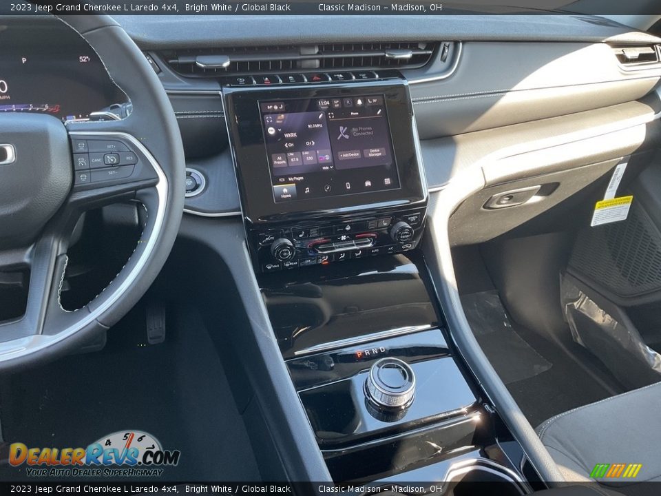 2023 Jeep Grand Cherokee L Laredo 4x4 Bright White / Global Black Photo #6