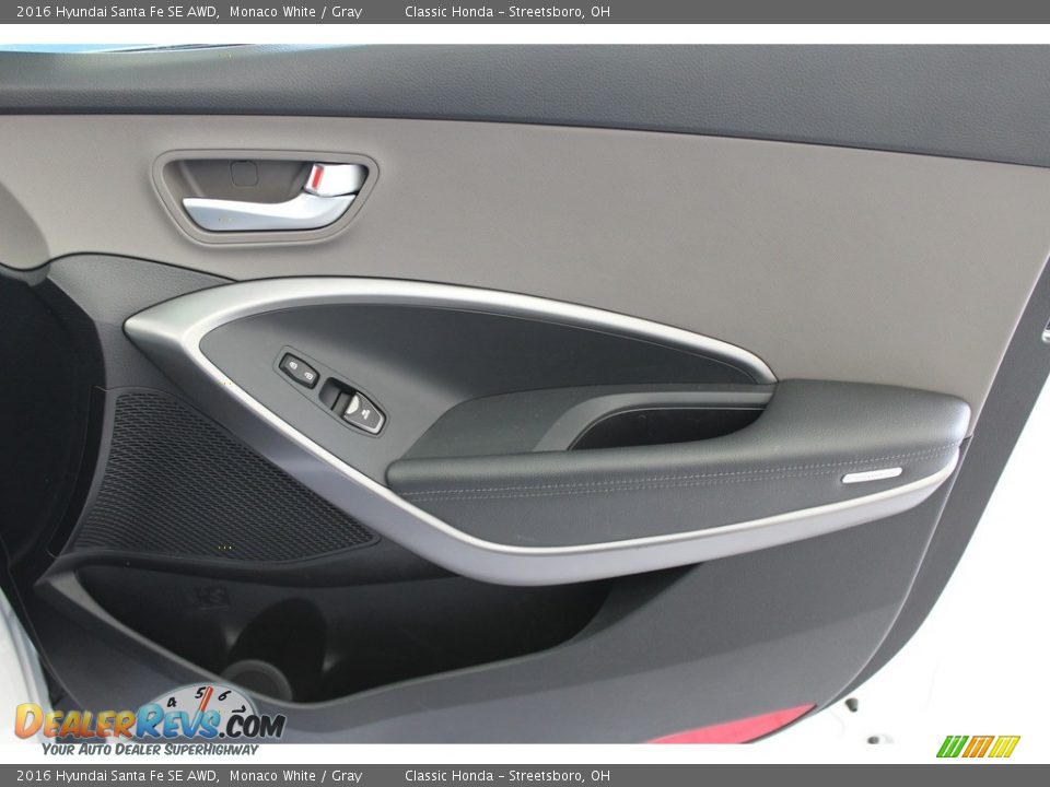 Door Panel of 2016 Hyundai Santa Fe SE AWD Photo #33