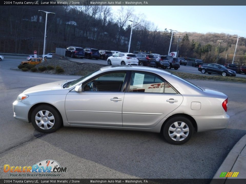 2004 Toyota Camry LE Lunar Mist Metallic / Stone Photo #10