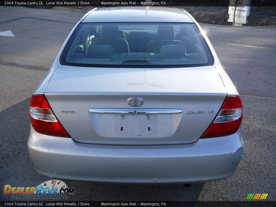 2004 Toyota Camry LE Lunar Mist Metallic / Stone Photo #12