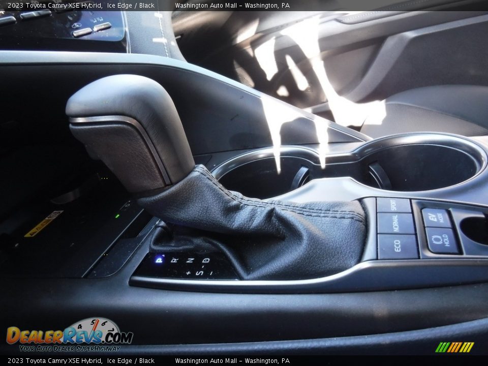 2023 Toyota Camry XSE Hybrid Shifter Photo #33