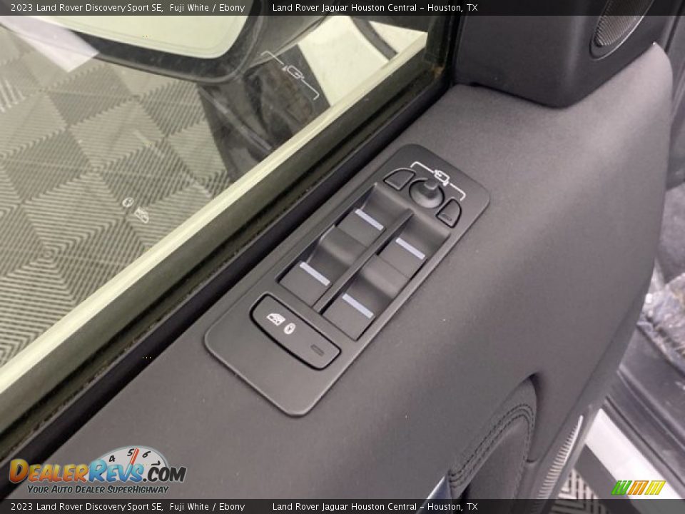 Door Panel of 2023 Land Rover Discovery Sport SE Photo #14