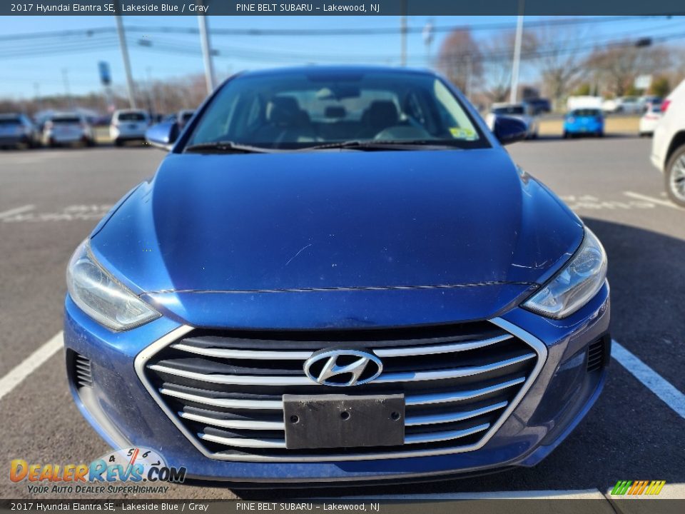 2017 Hyundai Elantra SE Lakeside Blue / Gray Photo #2