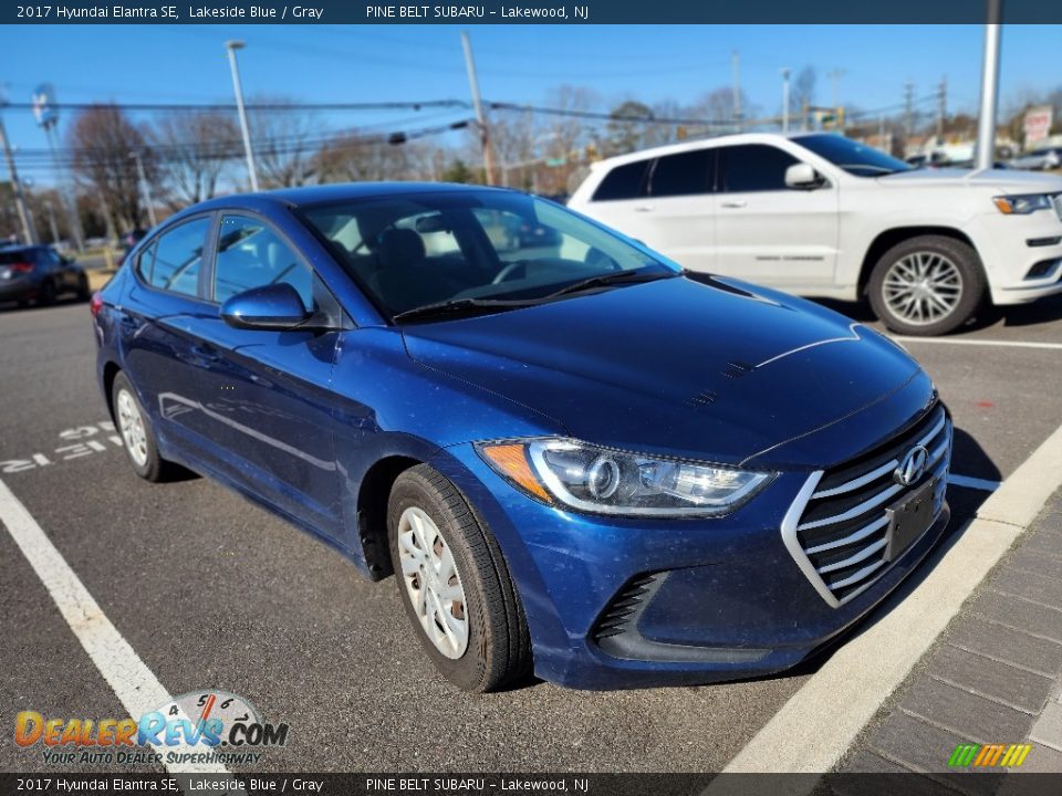 2017 Hyundai Elantra SE Lakeside Blue / Gray Photo #3