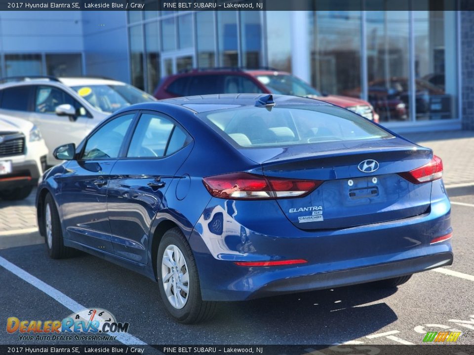 2017 Hyundai Elantra SE Lakeside Blue / Gray Photo #7