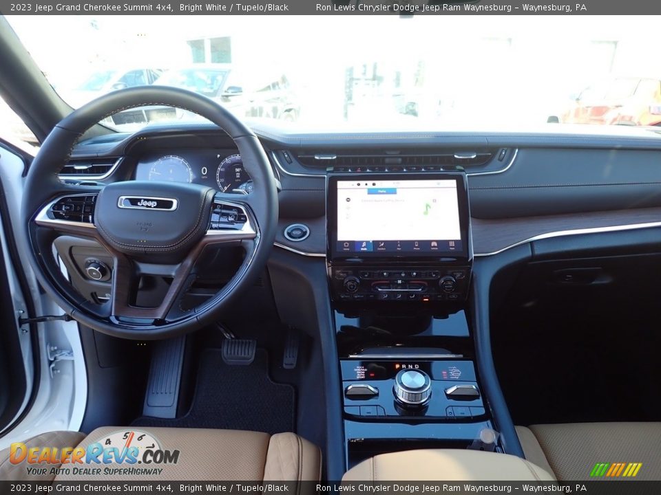 Dashboard of 2023 Jeep Grand Cherokee Summit 4x4 Photo #13