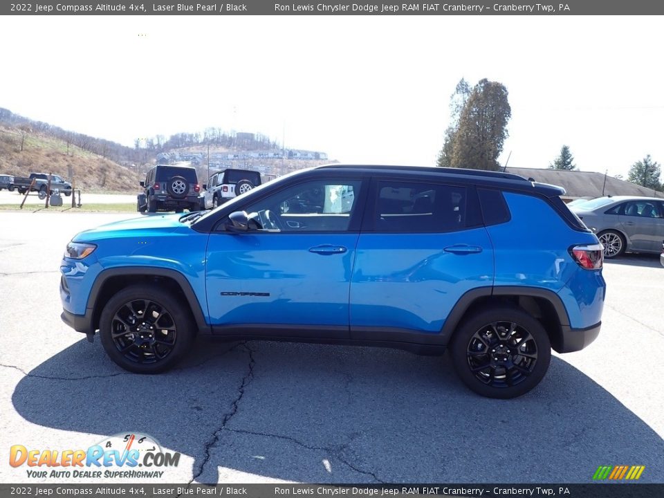 2022 Jeep Compass Altitude 4x4 Laser Blue Pearl / Black Photo #2