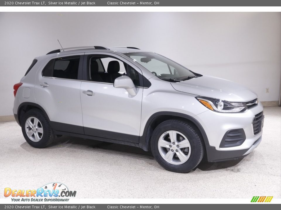 2020 Chevrolet Trax LT Silver Ice Metallic / Jet Black Photo #1