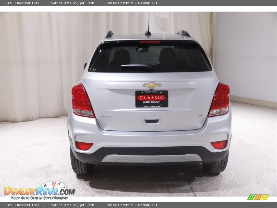 2020 Chevrolet Trax LT Silver Ice Metallic / Jet Black Photo #16