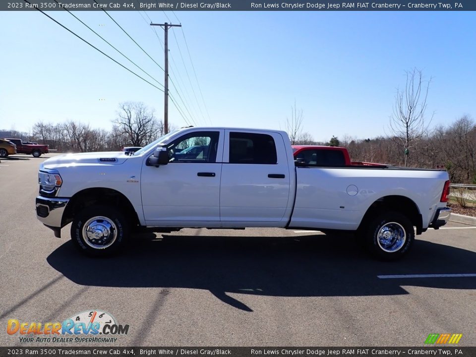 2023 Ram 3500 Tradesman Crew Cab 4x4 Bright White / Diesel Gray/Black Photo #2