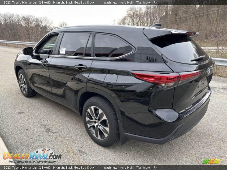 2023 Toyota Highlander XLE AWD Midnight Black Metallic / Black Photo #2