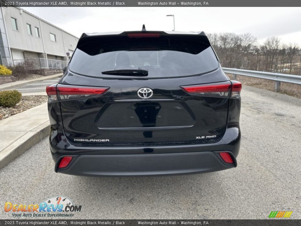 2023 Toyota Highlander XLE AWD Midnight Black Metallic / Black Photo #8