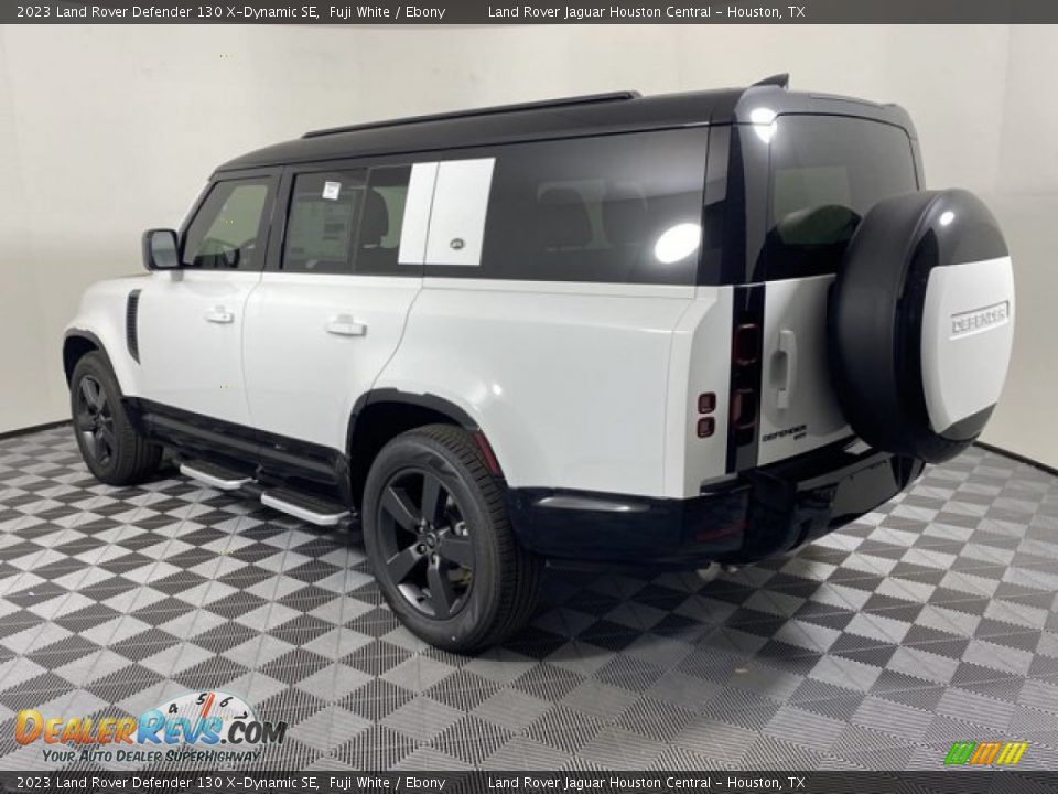 2023 Land Rover Defender 130 X-Dynamic SE Fuji White / Ebony Photo #10