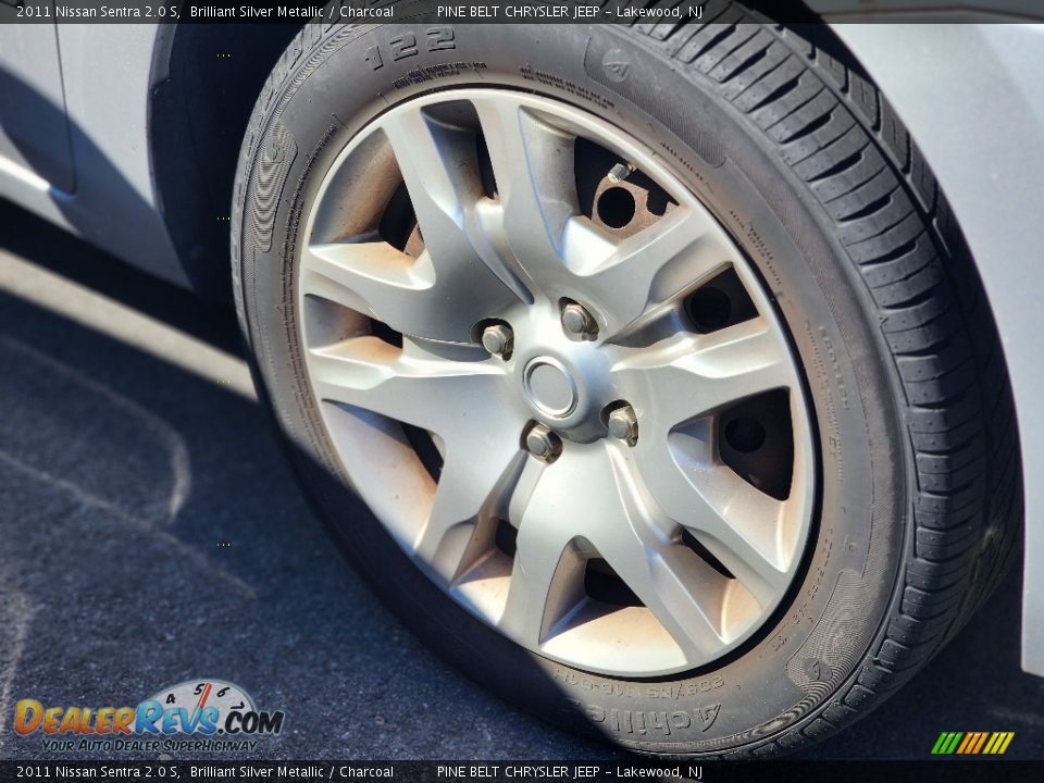 2011 Nissan Sentra 2.0 S Brilliant Silver Metallic / Charcoal Photo #8