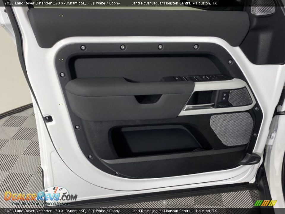 2023 Land Rover Defender 130 X-Dynamic SE Fuji White / Ebony Photo #13