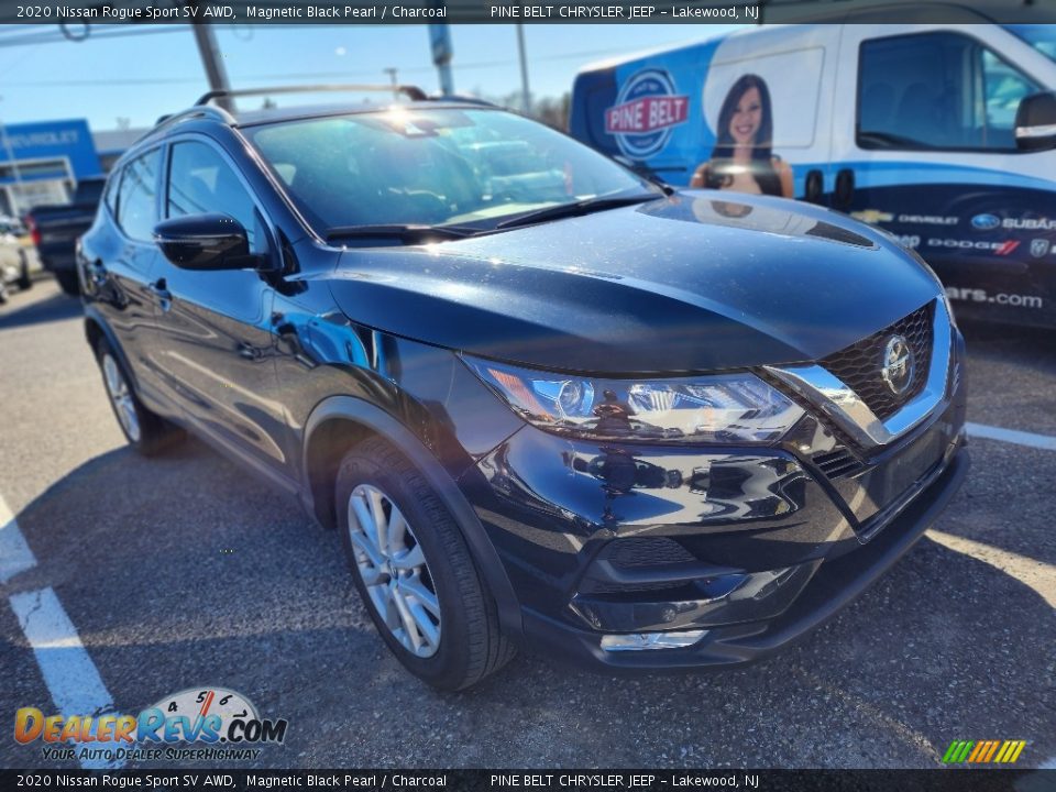 2020 Nissan Rogue Sport SV AWD Magnetic Black Pearl / Charcoal Photo #2