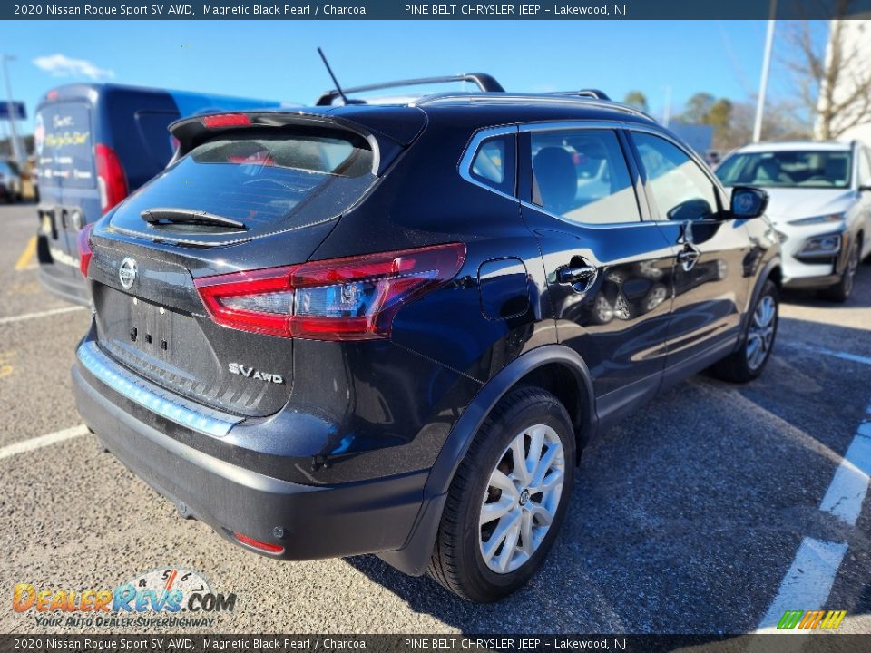 2020 Nissan Rogue Sport SV AWD Magnetic Black Pearl / Charcoal Photo #3