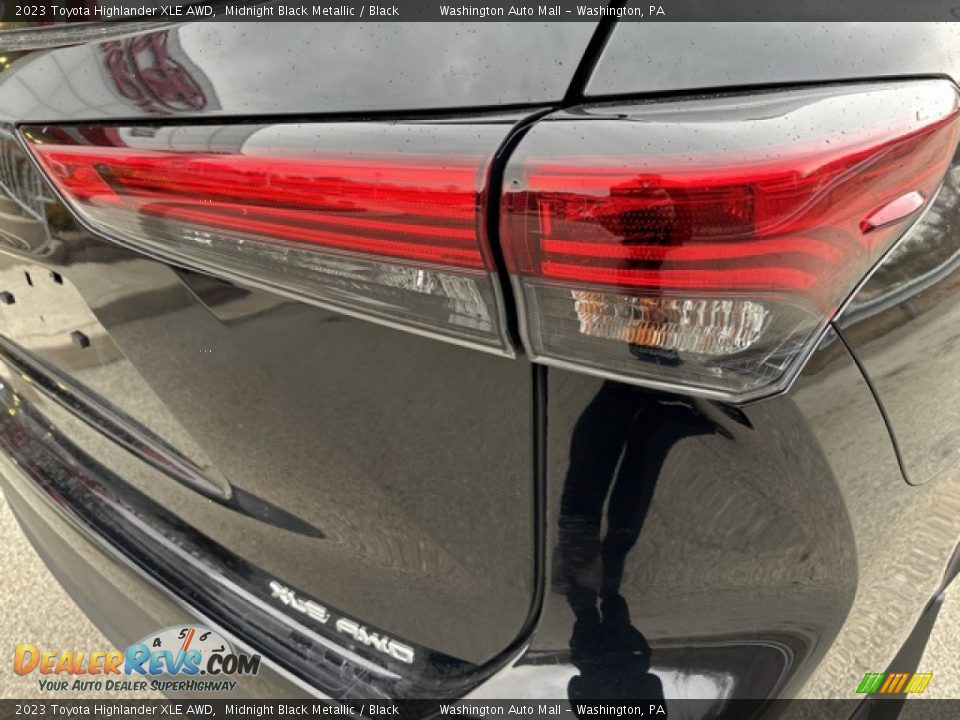 2023 Toyota Highlander XLE AWD Midnight Black Metallic / Black Photo #27