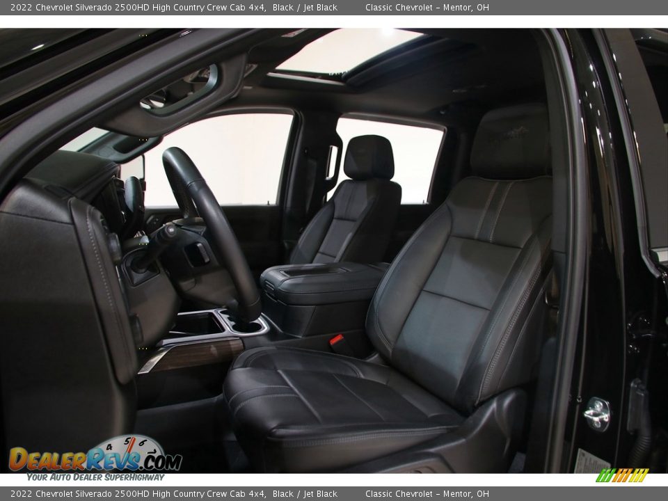 Front Seat of 2022 Chevrolet Silverado 2500HD High Country Crew Cab 4x4 Photo #5