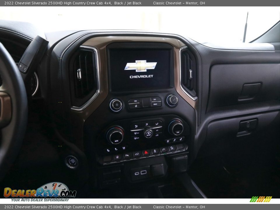 Controls of 2022 Chevrolet Silverado 2500HD High Country Crew Cab 4x4 Photo #10