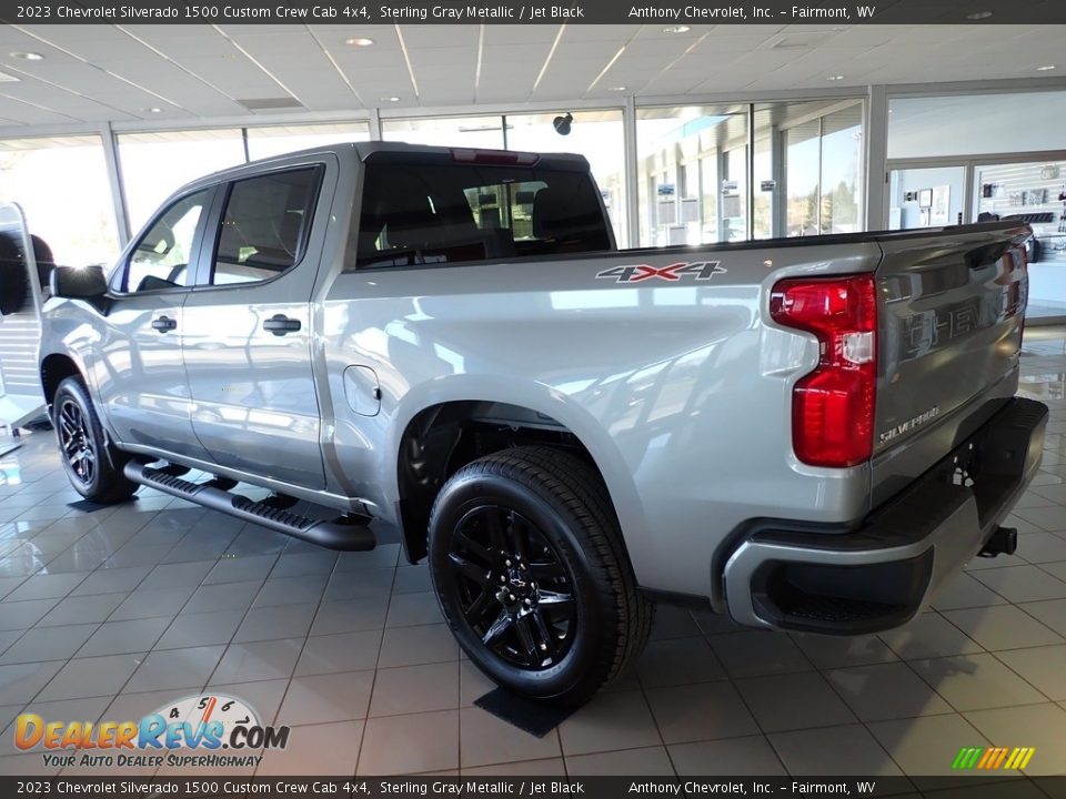 2023 Chevrolet Silverado 1500 Custom Crew Cab 4x4 Sterling Gray Metallic / Jet Black Photo #6