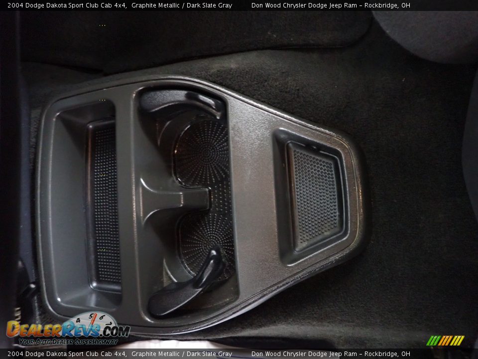2004 Dodge Dakota Sport Club Cab 4x4 Graphite Metallic / Dark Slate Gray Photo #17