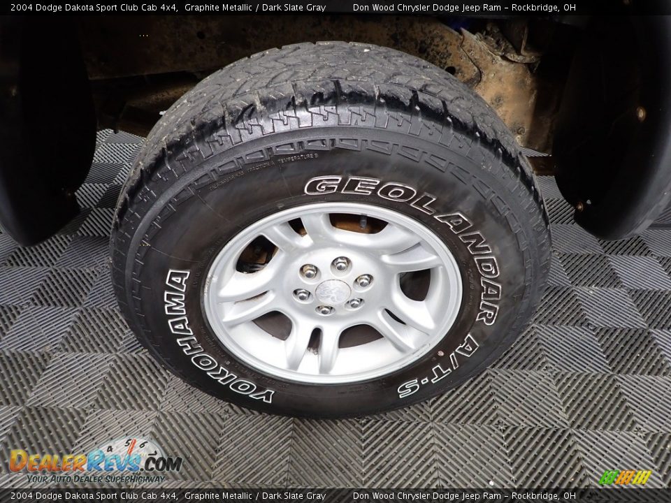 2004 Dodge Dakota Sport Club Cab 4x4 Graphite Metallic / Dark Slate Gray Photo #22