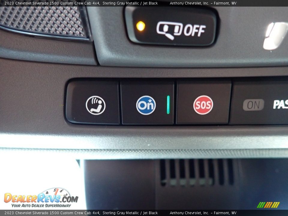 2023 Chevrolet Silverado 1500 Custom Crew Cab 4x4 Sterling Gray Metallic / Jet Black Photo #17