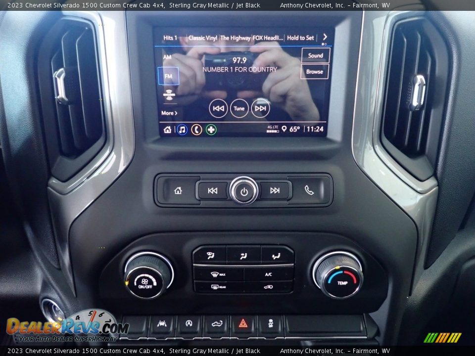 2023 Chevrolet Silverado 1500 Custom Crew Cab 4x4 Sterling Gray Metallic / Jet Black Photo #20