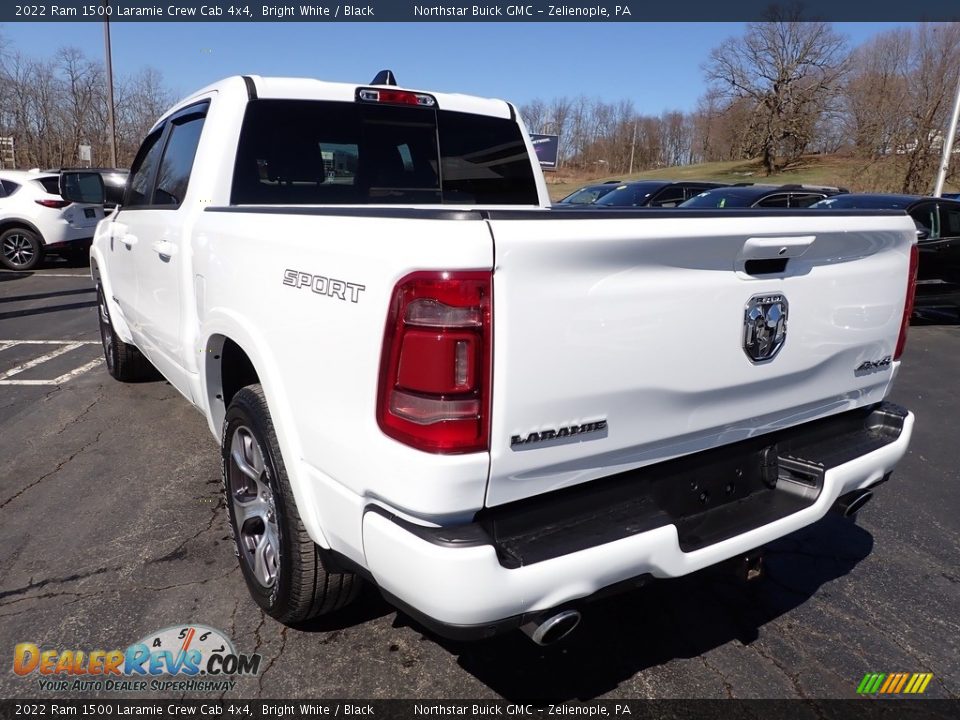 2022 Ram 1500 Laramie Crew Cab 4x4 Bright White / Black Photo #4