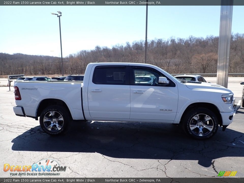 2022 Ram 1500 Laramie Crew Cab 4x4 Bright White / Black Photo #8