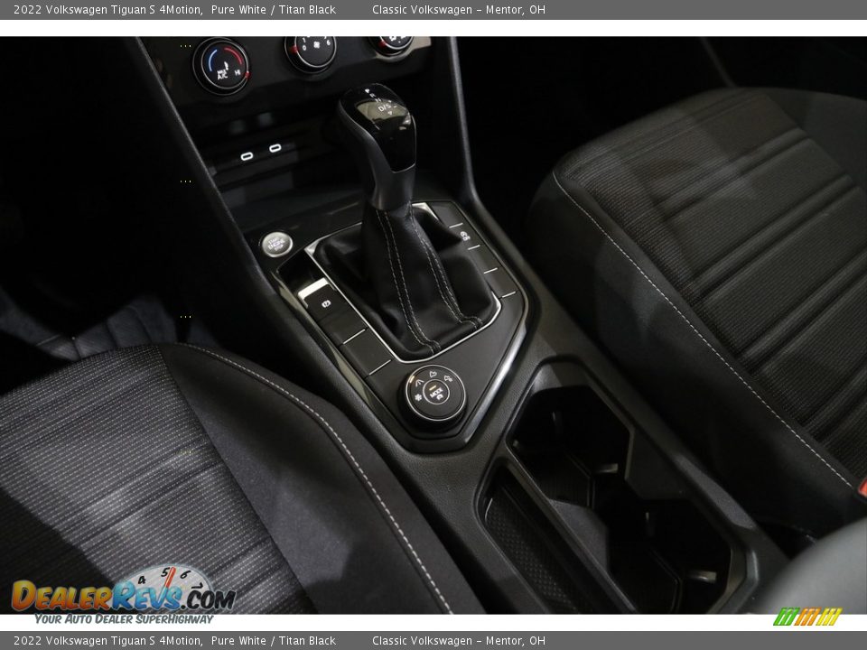 2022 Volkswagen Tiguan S 4Motion Shifter Photo #14