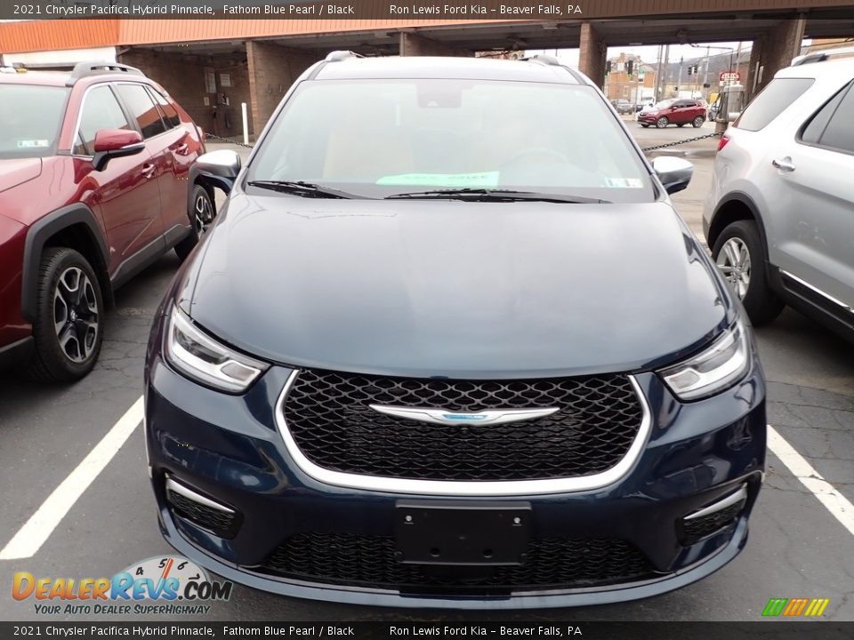 2021 Chrysler Pacifica Hybrid Pinnacle Fathom Blue Pearl / Black Photo #2