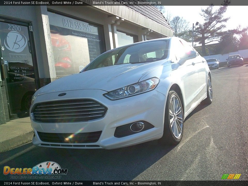 2014 Ford Fusion SE EcoBoost Oxford White / Dune Photo #2