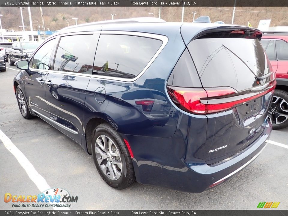 2021 Chrysler Pacifica Hybrid Pinnacle Fathom Blue Pearl / Black Photo #6
