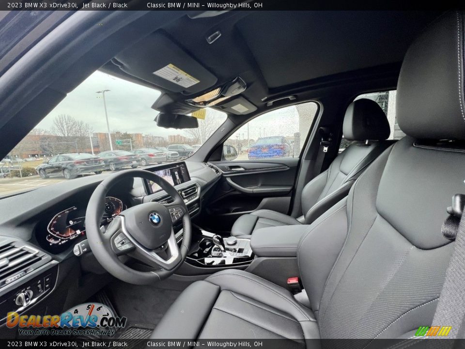 Front Seat of 2023 BMW X3 xDrive30i Photo #8