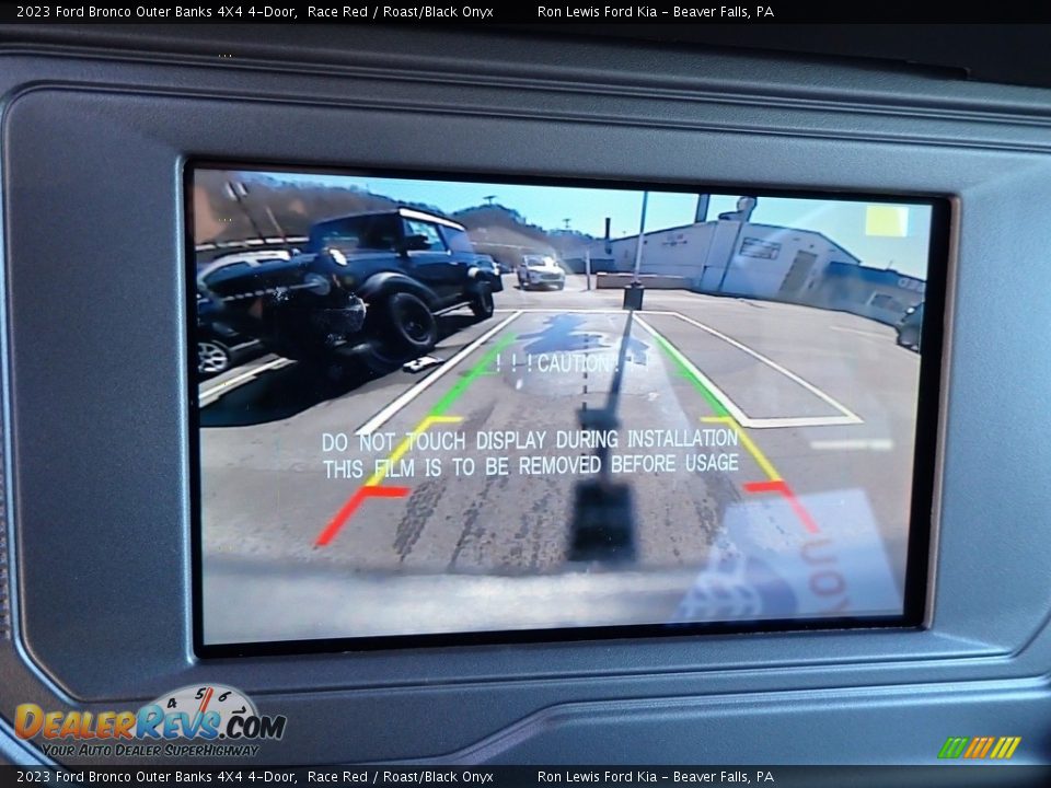 2023 Ford Bronco Outer Banks 4X4 4-Door Race Red / Roast/Black Onyx Photo #16