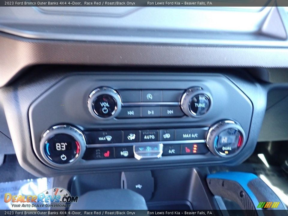 2023 Ford Bronco Outer Banks 4X4 4-Door Race Red / Roast/Black Onyx Photo #19