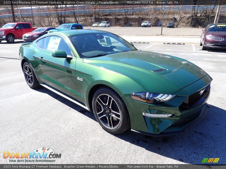 Front 3/4 View of 2023 Ford Mustang GT Premium Fastback Photo #2