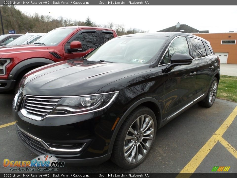 Front 3/4 View of 2016 Lincoln MKX Reserve AWD Photo #1