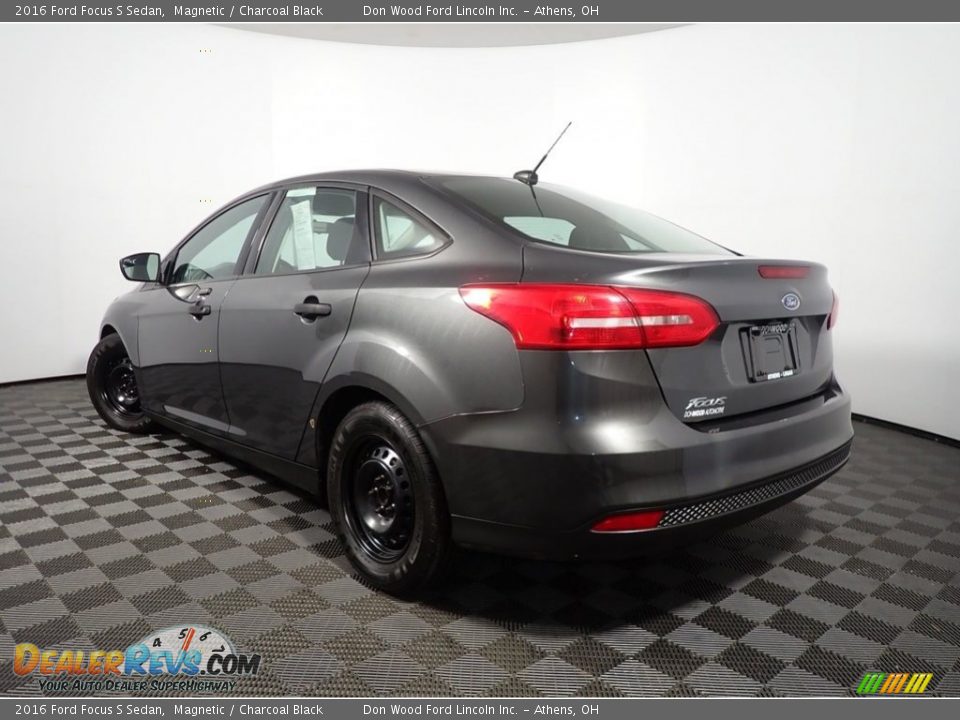 2016 Ford Focus S Sedan Magnetic / Charcoal Black Photo #11