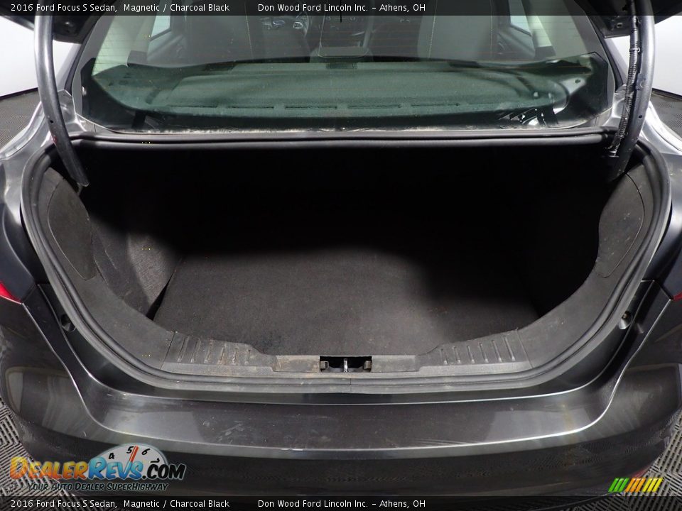 2016 Ford Focus S Sedan Magnetic / Charcoal Black Photo #15