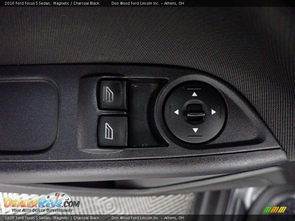 2016 Ford Focus S Sedan Magnetic / Charcoal Black Photo #19