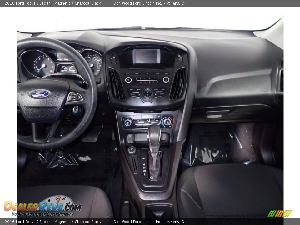 2016 Ford Focus S Sedan Magnetic / Charcoal Black Photo #23