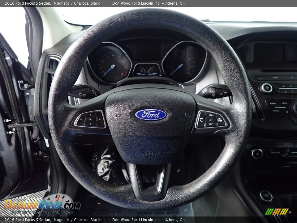 2016 Ford Focus S Sedan Magnetic / Charcoal Black Photo #25