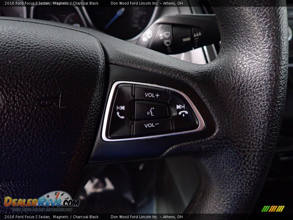 2016 Ford Focus S Sedan Magnetic / Charcoal Black Photo #28