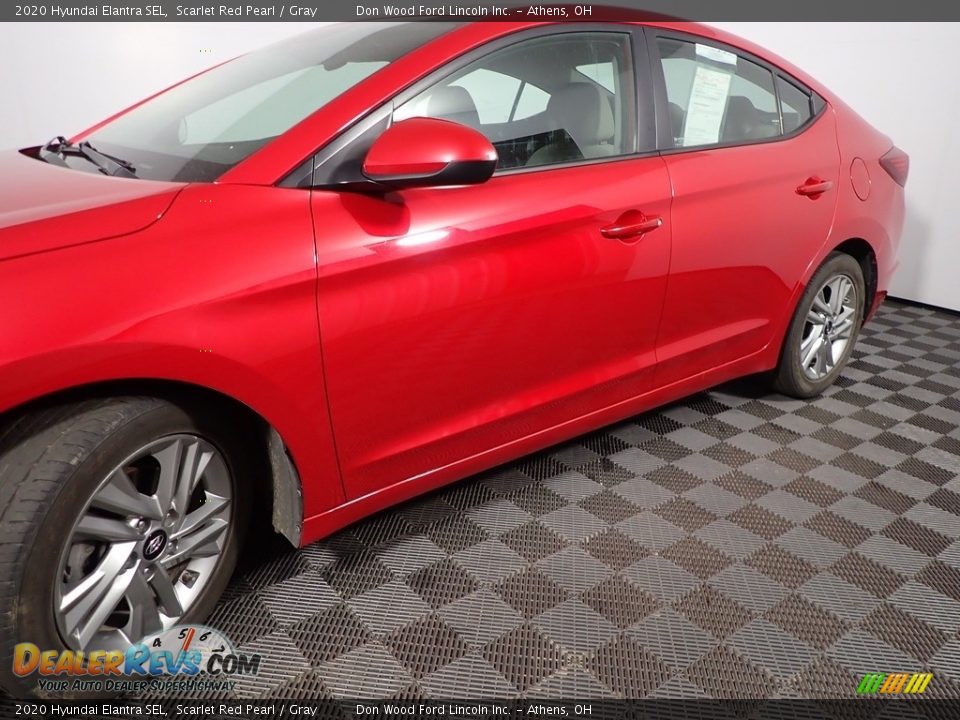 2020 Hyundai Elantra SEL Scarlet Red Pearl / Gray Photo #10