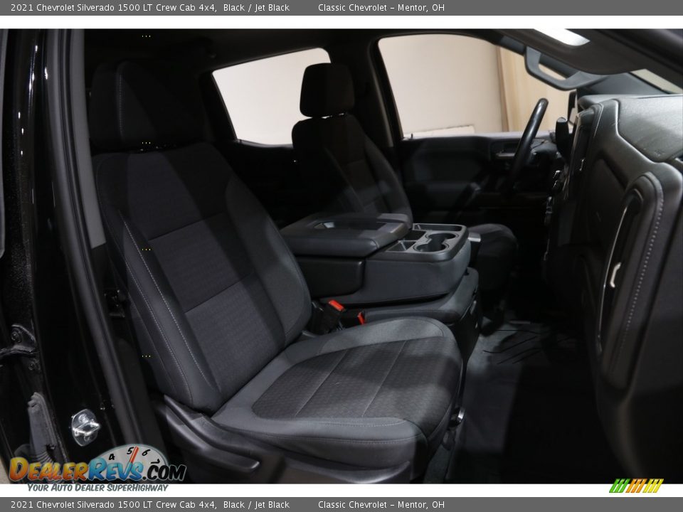 2021 Chevrolet Silverado 1500 LT Crew Cab 4x4 Black / Jet Black Photo #17