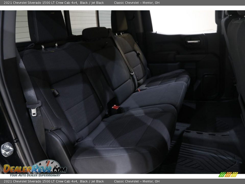 2021 Chevrolet Silverado 1500 LT Crew Cab 4x4 Black / Jet Black Photo #18